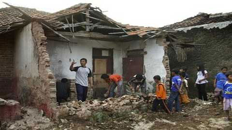 Casualties, damage due to earthquakes in Indonesia increased sharply