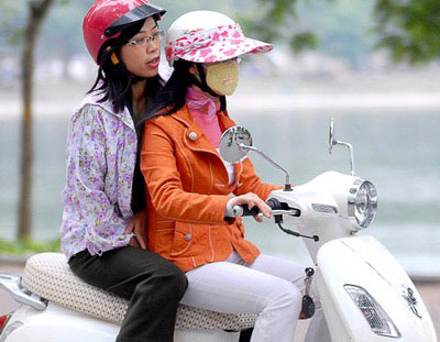 Central Vietnam is hot, Hanoi is scattered
