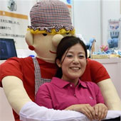 Chair hug brings joy to the elderly