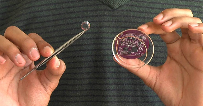 'Chat' contact lenses with smartphones, smartwatch via wifi