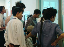 Chen wished to register domain name level 2.vn