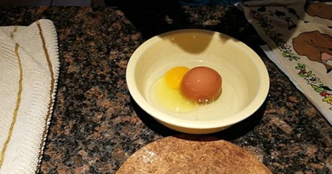 Chicken eggs contain other eggs inside