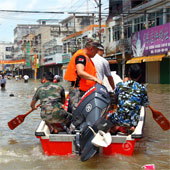 China: Bad floods make more than 80 people dead