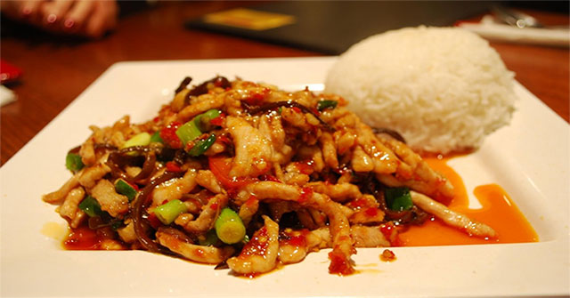 China developed food tasting robots