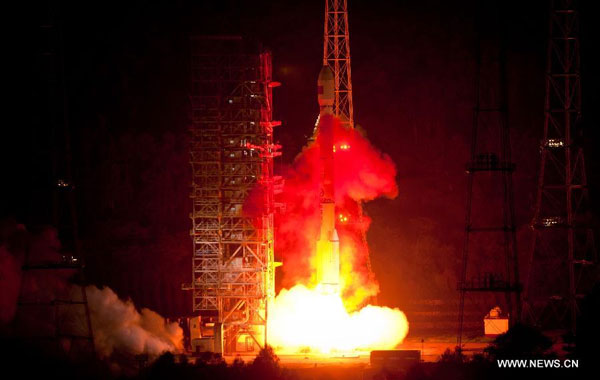 China launches satellite global data transfer