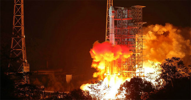 China launches spacecraft to explore the dark areas of the Moon