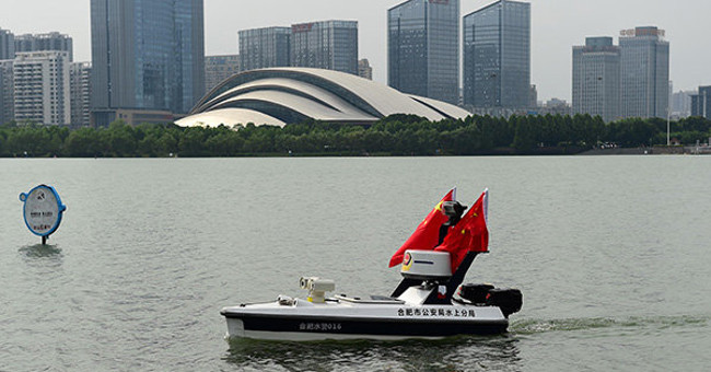 China uses unmanned drivetrain to rescue people