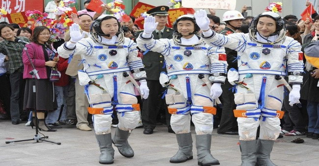 China will bring the probe to the dark side of the Moon in 2018