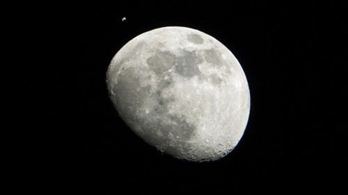 China will send spacecraft to explore the dark side of the moon