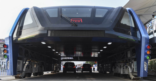 Chinese bus test 'fly'
