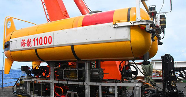Chinese research ship swept the American face