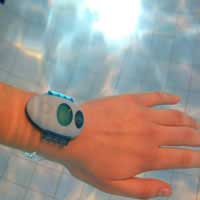 Clock against drowning