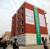 Close to 5 floors apartment and 100m2 villa is 3D printed