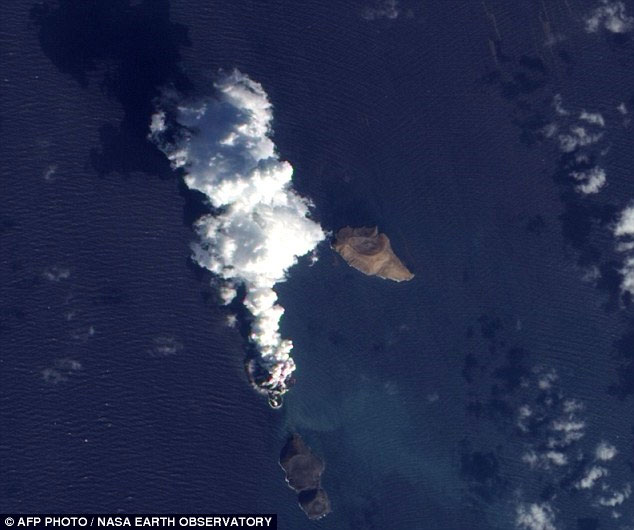 Close-up of the new island formed on the Red Sea