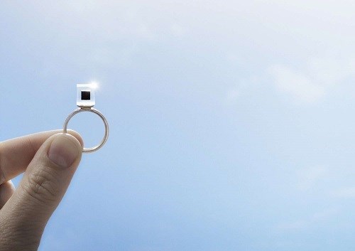 Compression of dust pollution into jewelry