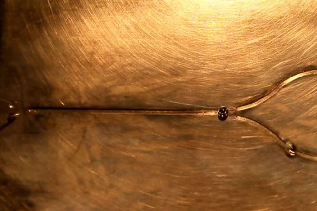Computer from water droplet