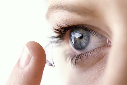Contact lenses that measure blood sugar