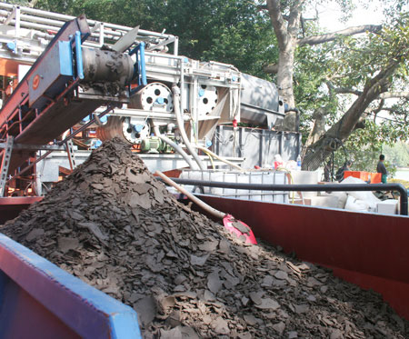 Continue to sludge the Sword Lake with German technology