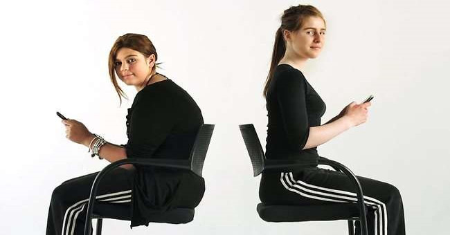 Correct posture when using the phone