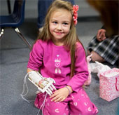 Create artificial hands from 3D printing technology