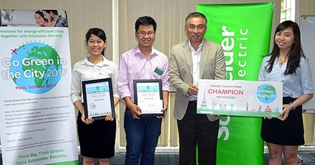 Create electric lighting from toilet wastewater
