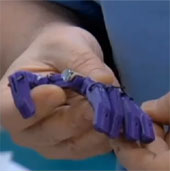 Create fake fingers from 3D printers
