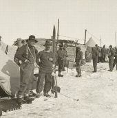 Cross the Antarctic according to Shackleton's journey
