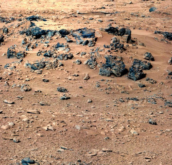 Curiosity robot analyzes sand on Mars