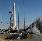 Cygnus postpones 'docking' ISS due to positioning error