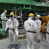 Decontamination work around the Fukushima Plant was three years late