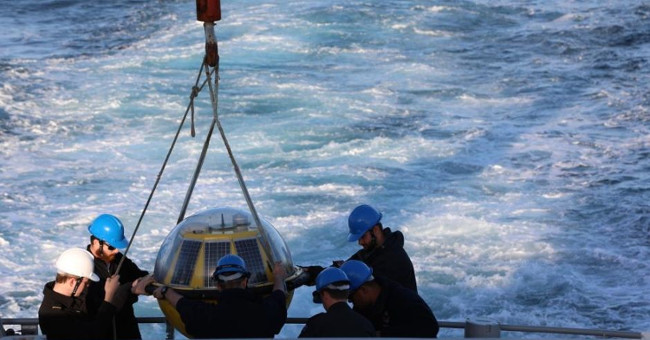 Detect 'monster' waves as high as 8-storey buildings in the Southern Hemisphere