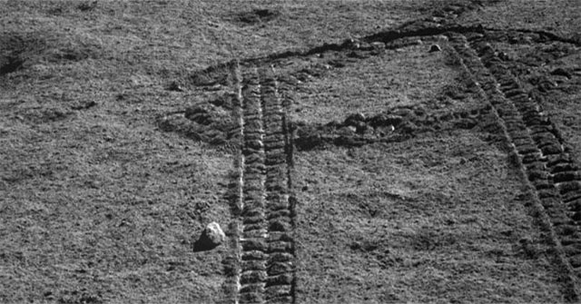 Detect strange stones in the dark side of the Moon