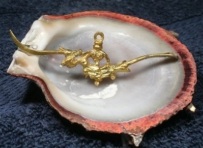 Detect toothpicks in ancient gold