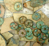 Detected 34kg of ancient copper coins dating back thousands of years