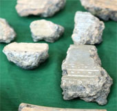 Detecting a piece of bronze drum mold in Luy Lau
