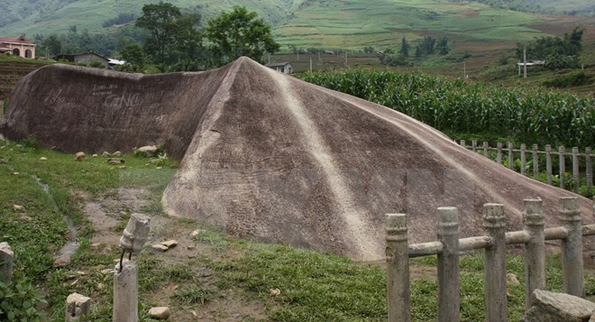 Detecting ancient rocky beaches dating from 300-400 years in Mu Cang Chai