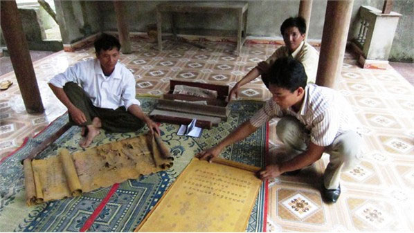 Detecting ancient texts during the Nguyen Dynasty