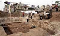Detecting archaeological relics in Tran dynasty