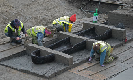 Detecting bronze artifacts intact