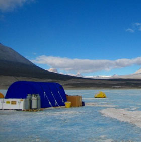Detecting microbial populations in places without oxygen and light