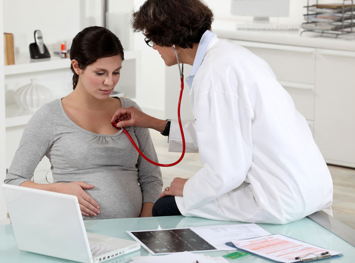 Detecting miscarriage by testing progesterone levels