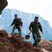 Determine the cause of earthquakes in Sichuan