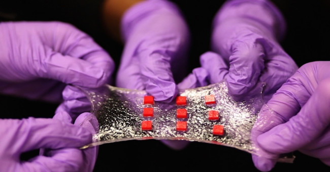 Develop super-elastic gel, remove the wound from peeling