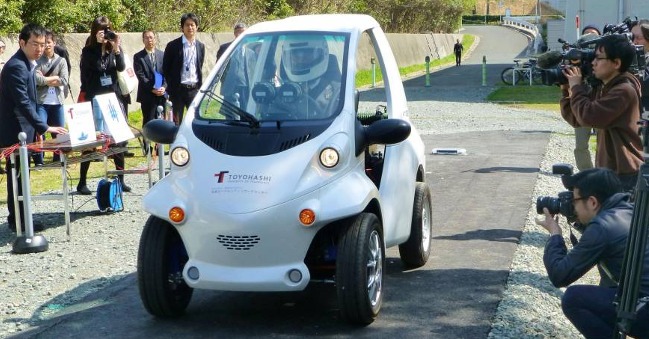Development of electric vehicles without batteries, taking electricity from the road surface