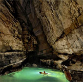 Discover a beautiful cave wonder