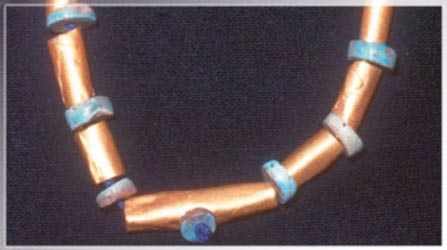 Discover gold necklace in Peru