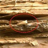 Discover strange things on Mars