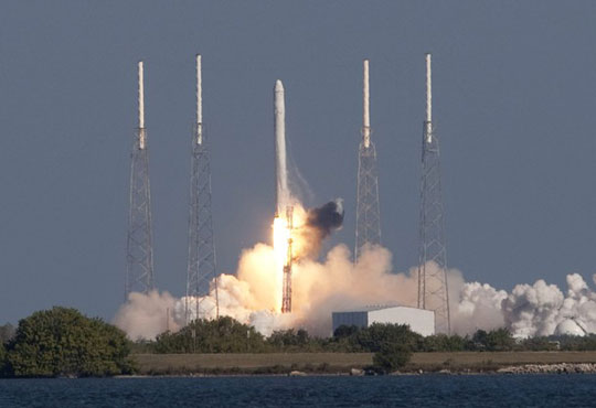 Discover the first private spacecraft into space
