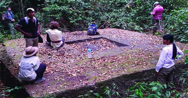 Discover the mysterious old city in the jungle of Cambodia