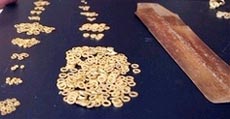 Discovered 5,000-year-old gold dagger